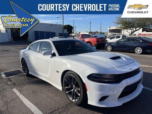 Photo 1 of 25 of 2020 Dodge Charger Scat Pack
