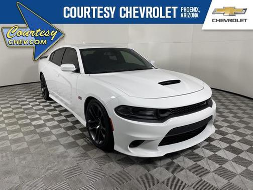 Photo 1 of 42 of 2020 Dodge Charger Scat Pack
