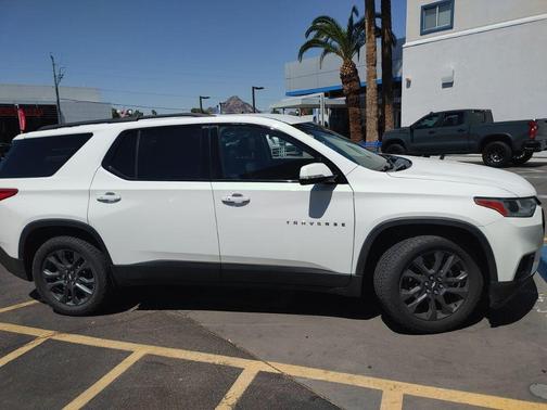 2019 Chevrolet Traverse RS