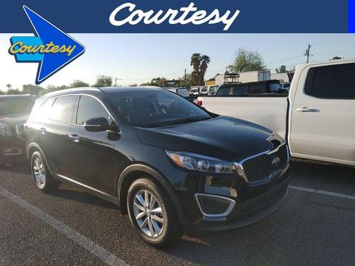 2017 Kia Sorento LX