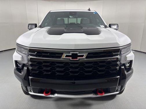 Summit White 2024 Chevrolet Silverado 1500 ZR2