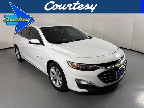 Summit White 2023 Chevrolet Malibu LT