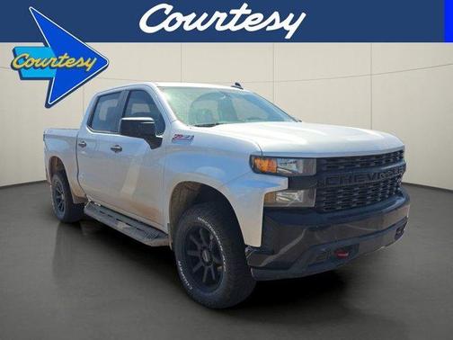 Silver Ice Metallic 2020 Chevrolet Silverado 1500 Custom Trail Boss