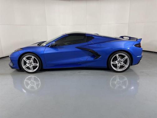 2022 Chevrolet Corvette Stingray w/2LT