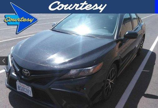 2021 Toyota Camry SE