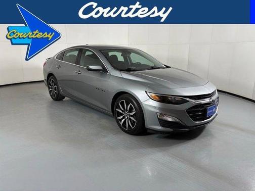 Sterling Gray Metallic 2023 Chevrolet Malibu RS