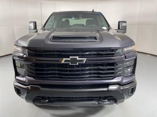 2024 Chevrolet Silverado 2500 Custom