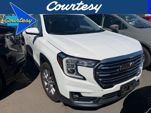 2024 GMC Terrain SLT