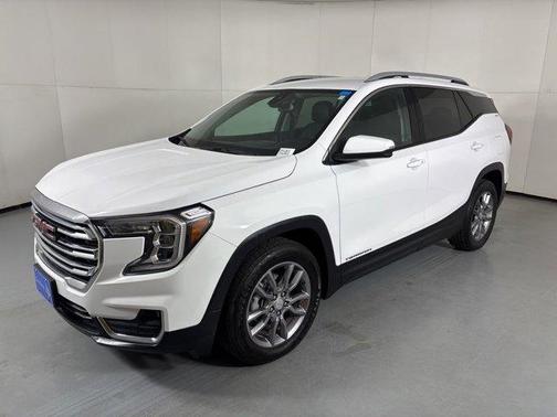 Sterling 2024 GMC Terrain SLT