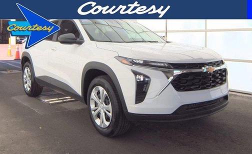 2025 Chevrolet Trax LS