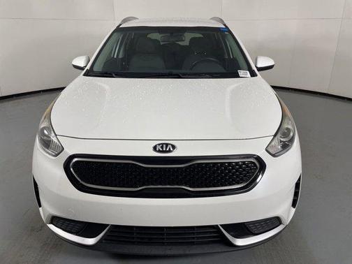 2017 Kia Niro LX