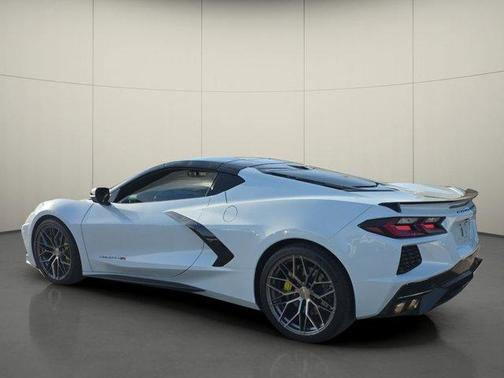2023 Chevrolet Corvette Stingray w/2LT