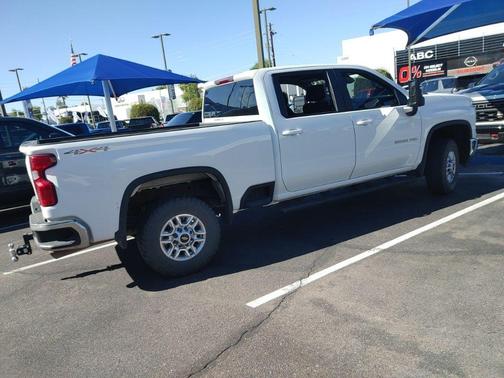 2024 Chevrolet Silverado 2500 LT