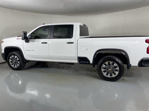 2025 Chevrolet Silverado 2500 Custom
