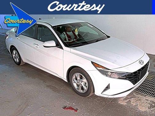 2021 Hyundai ELANTRA SE