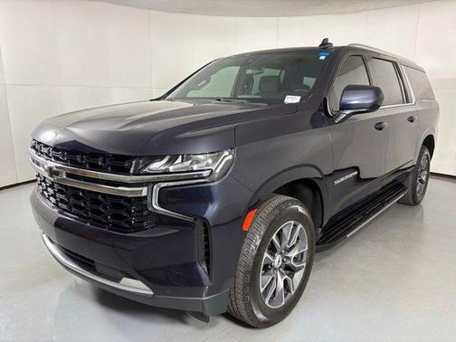 2022 Chevrolet Suburban LS