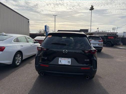 2024 Mazda CX-50 2.5 S Preferred Package