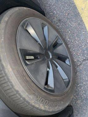 2024 Tesla Model 3 Base