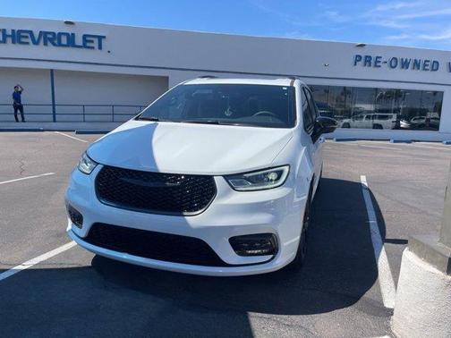 2023 Chrysler Pacifica Limited