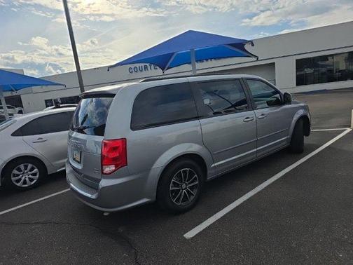 2017 Dodge Grand Caravan GT