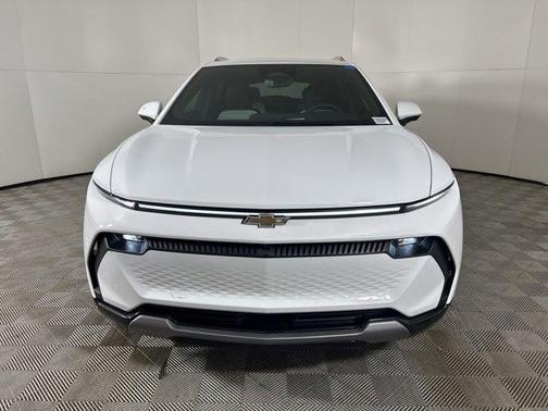 2025 Chevrolet Equinox EV LT 2