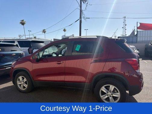 Crimson Metallic 2021 Chevrolet Trax LT