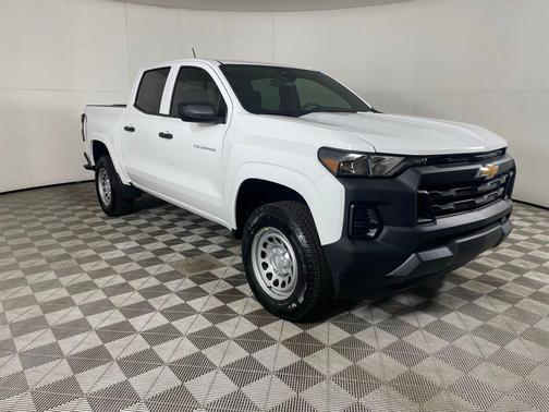 2025 Chevrolet Colorado WT