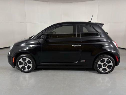 2015 FIAT 500e Battery Electric