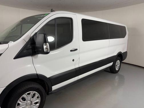 2022 Ford Transit-350 XLT