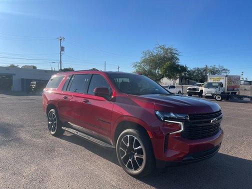 2024 Chevrolet Suburban RST