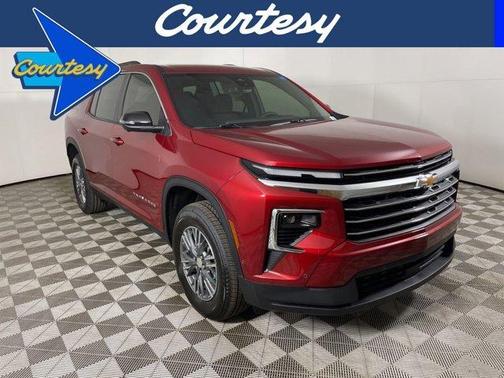 2025 Chevrolet Traverse LT