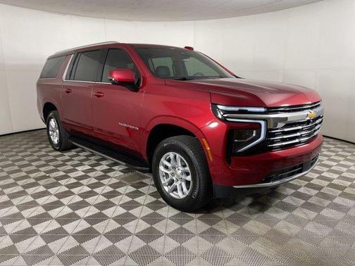 2025 Chevrolet Suburban LT