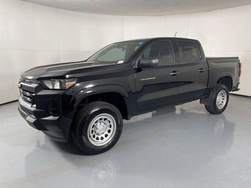 2024 Chevrolet Colorado WT
