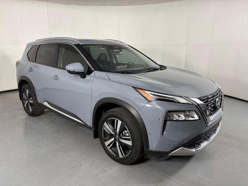 Boulder Gray Pearl 2023 Nissan Rogue Platinum