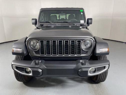 2024 Jeep Gladiator Sport