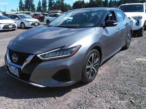 2023 Nissan Maxima SV