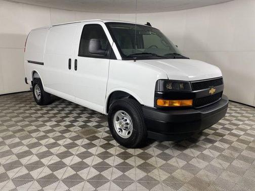 2025 Chevrolet Express 2500 Work Van