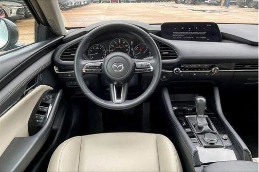 2025 Mazda Mazda3 FWD w/Preferred Package