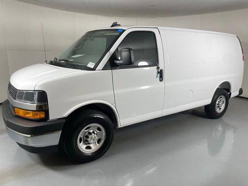 2025 Chevrolet Express 2500 Work Van