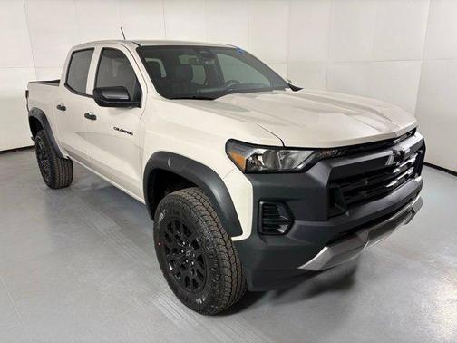White Sand 2026 Chevrolet Colorado Trail Boss