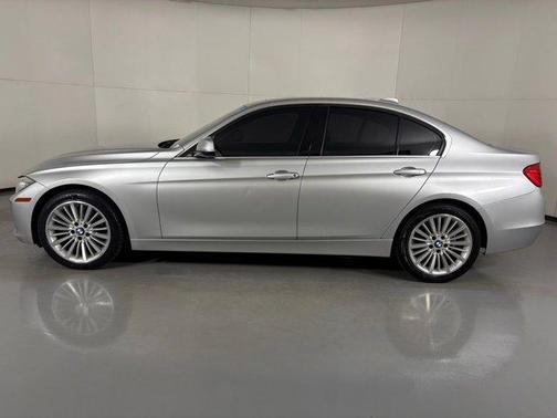 2012 BMW 328 i