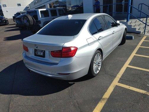 2012 BMW 328 i