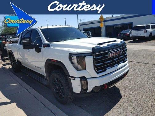 2024 GMC Sierra 2500 AT4