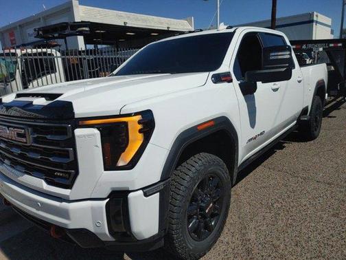 2024 GMC Sierra 2500 AT4