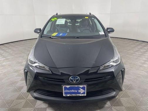 2021 Toyota Prius XLE