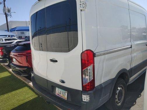 2018 Ford Transit-250 130 WB Medium Roof Cargo