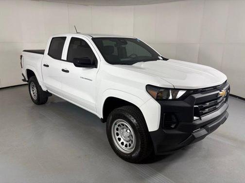 2024 Chevrolet Colorado WT