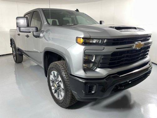 2025 Chevrolet Silverado 2500 Custom