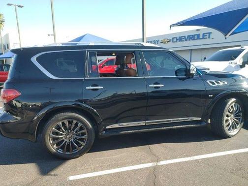 2016 INFINITI QX80 Base