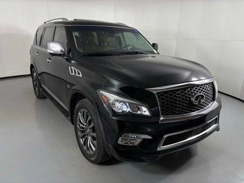 2016 INFINITI QX80 Base